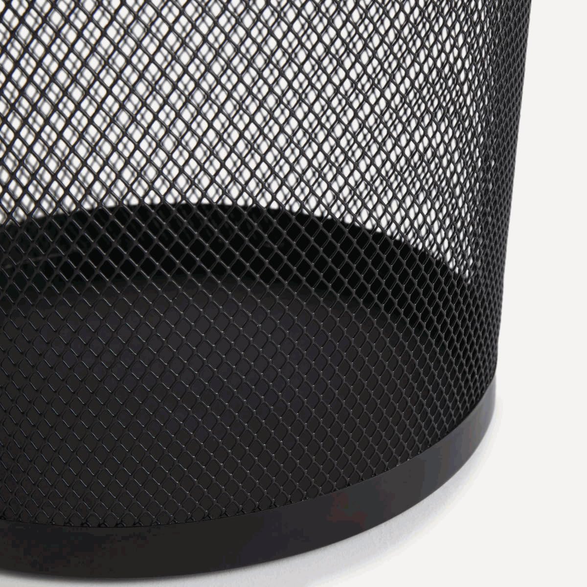 Papelera Malla Metalica, Cesto basura redondo metálico, Papelera oficina, Cubo de Basura, Papelera Escritorio, Papelera Baño, 26.5 cm alto x 23.5 cm diámetro, 12 Litros, Negro - imagen 2