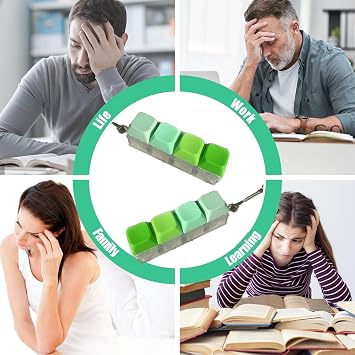 2Pcs Keyboard Fidget Toy, Fidget Keyboard Keyring, Desk Toys for Stress Relief, Fun Clicky Button Fidget Toy for Anxiety and Relaxation, Gift for Boys and Girls (Green)