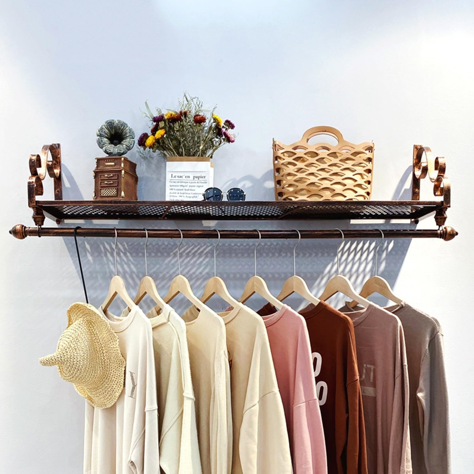 THEGA Tringle À Vêtements Rustique Vintage Robuste, Porte-vêtements Mural avec Étagère, Étagère De Présentation en Métal pour Magasin De Vêtements Commerciaux, Rangement Peu Encombrant(Bronze,100cm)