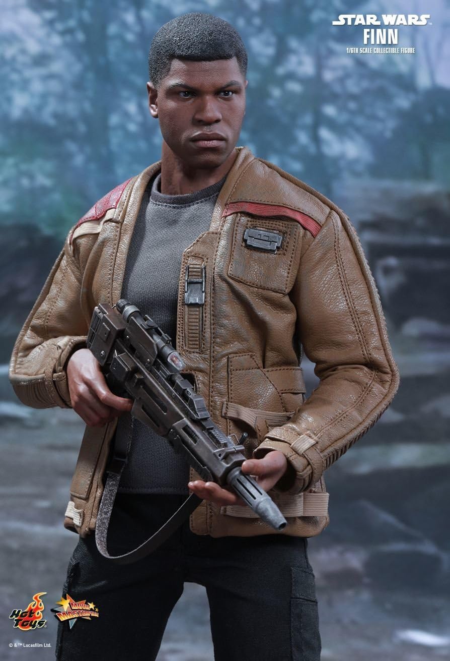Star Wars The Force Awakens Finn 1/6 Collectible Figure (Hot Toys)