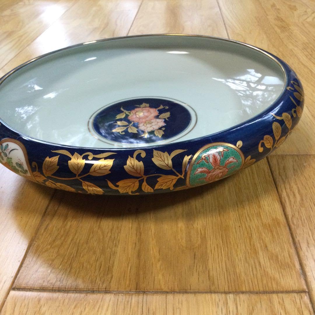 有田焼　古伊万里金彩8号鉄鉢　【未使用】 Amazon.co.jp: 有田焼 古伊万里金彩 8号鉄鉢 : DIY・工具・ガーデン