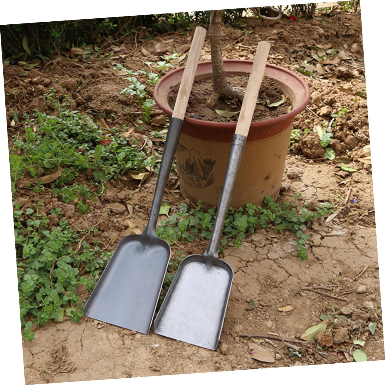 2 Stück Kamin und Ascheschaufel aus Robustem Metall mit Langem Holzgriff Multifunktionale Reinigungsschaufel für Kohle Asche und Grillkohle im Haushalt