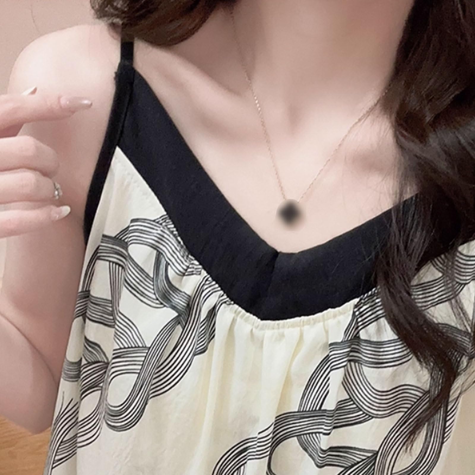 Chemise de Nuit Sexy mi-Longue en Fibres synthétiques avec Bretelles et Coussinets de Poitrine, idéale for la Maison ou l'extérieur