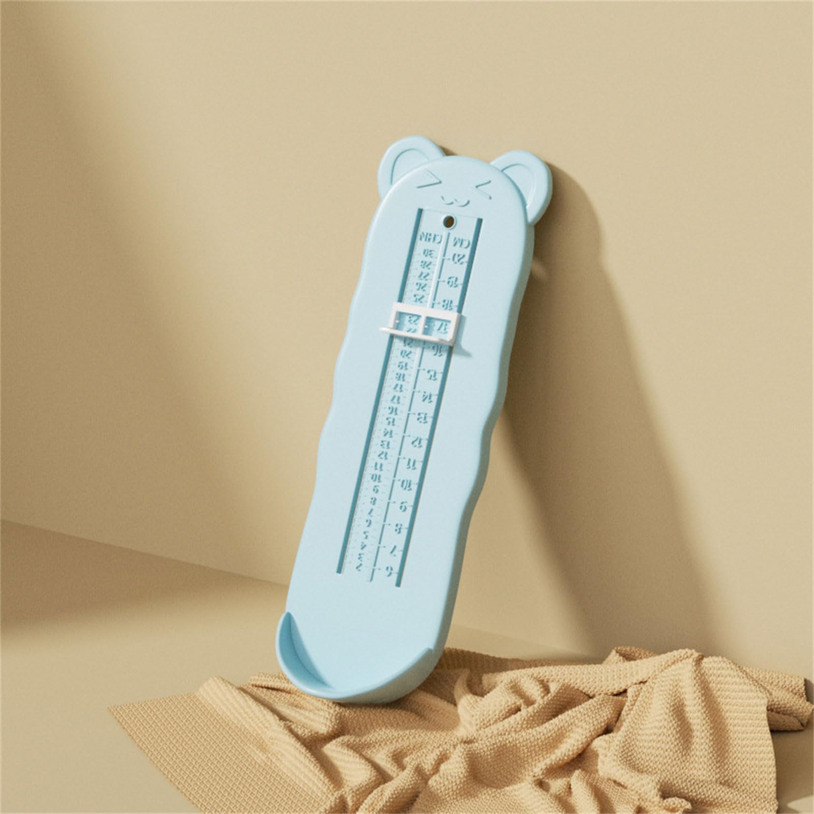 Jauge de Mesure des Pieds pour Bébé, Outil de Dimensionnement Précis avec Échelle Facile à Lire et Conception en PP Sécuritaire pour les Nourrissons