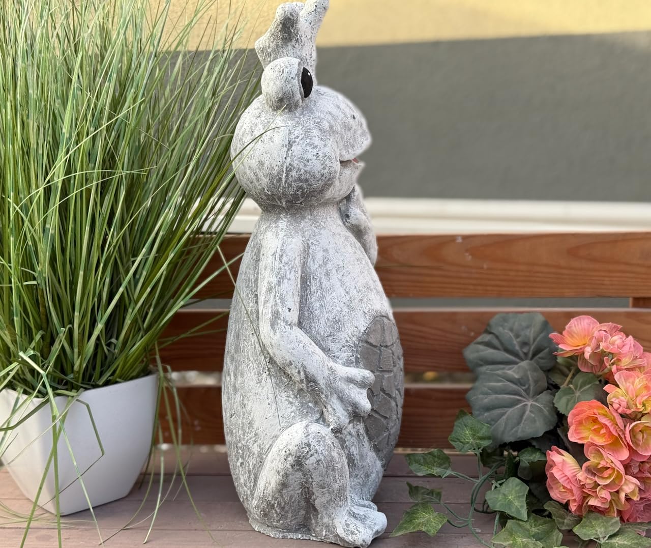 stoneandstyle Froschkönigin mit Krone, Frostfester Steinguss, Grau, 45 cm Höhe, 12,5 kg, Frosch