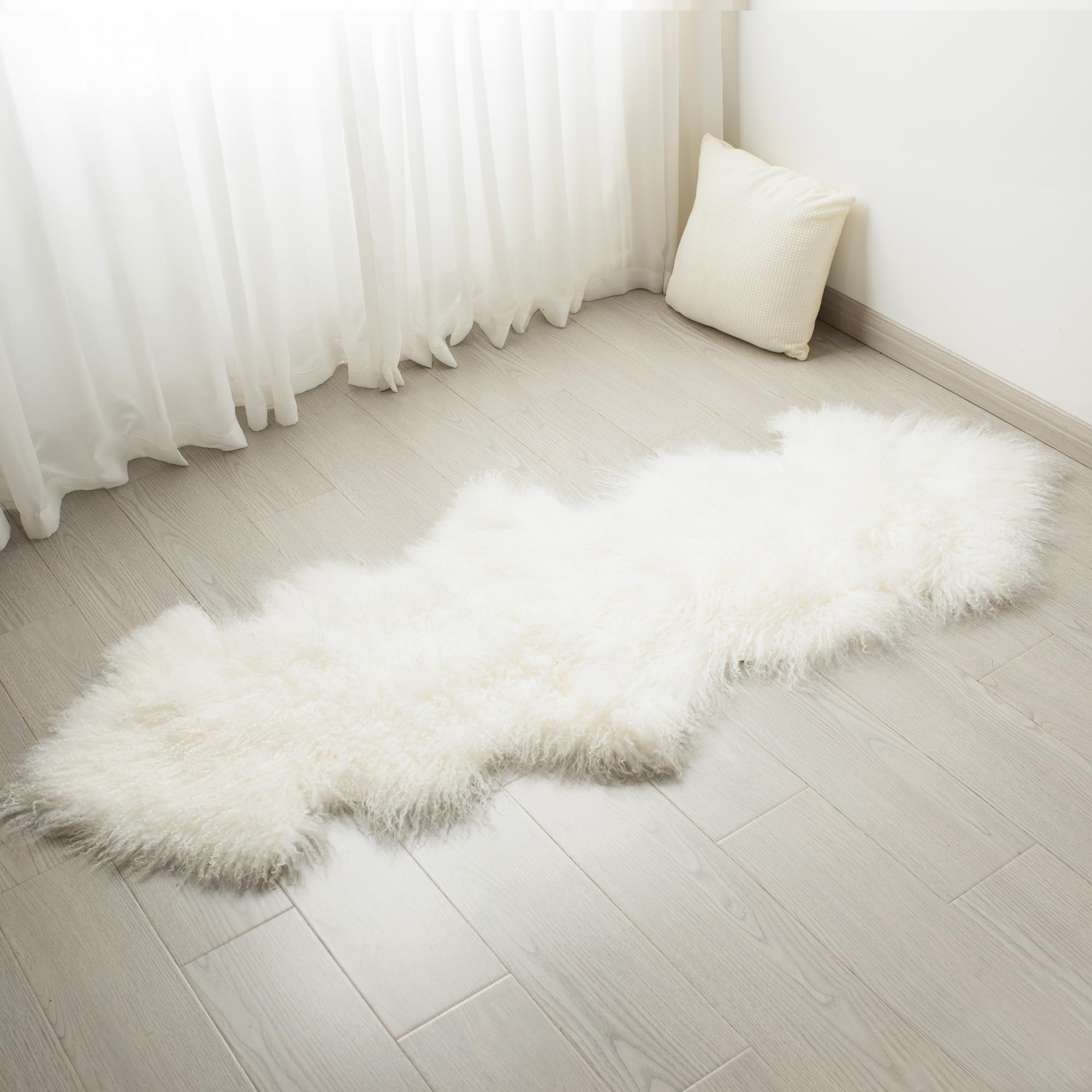 CloudDwelling 100% Genuine Sheepskin Area Rug Real Lightweight Fluffy Soft Mongolian Long Wool Fur Carpet for Couch Bed Sofa Bedroom Living Room White