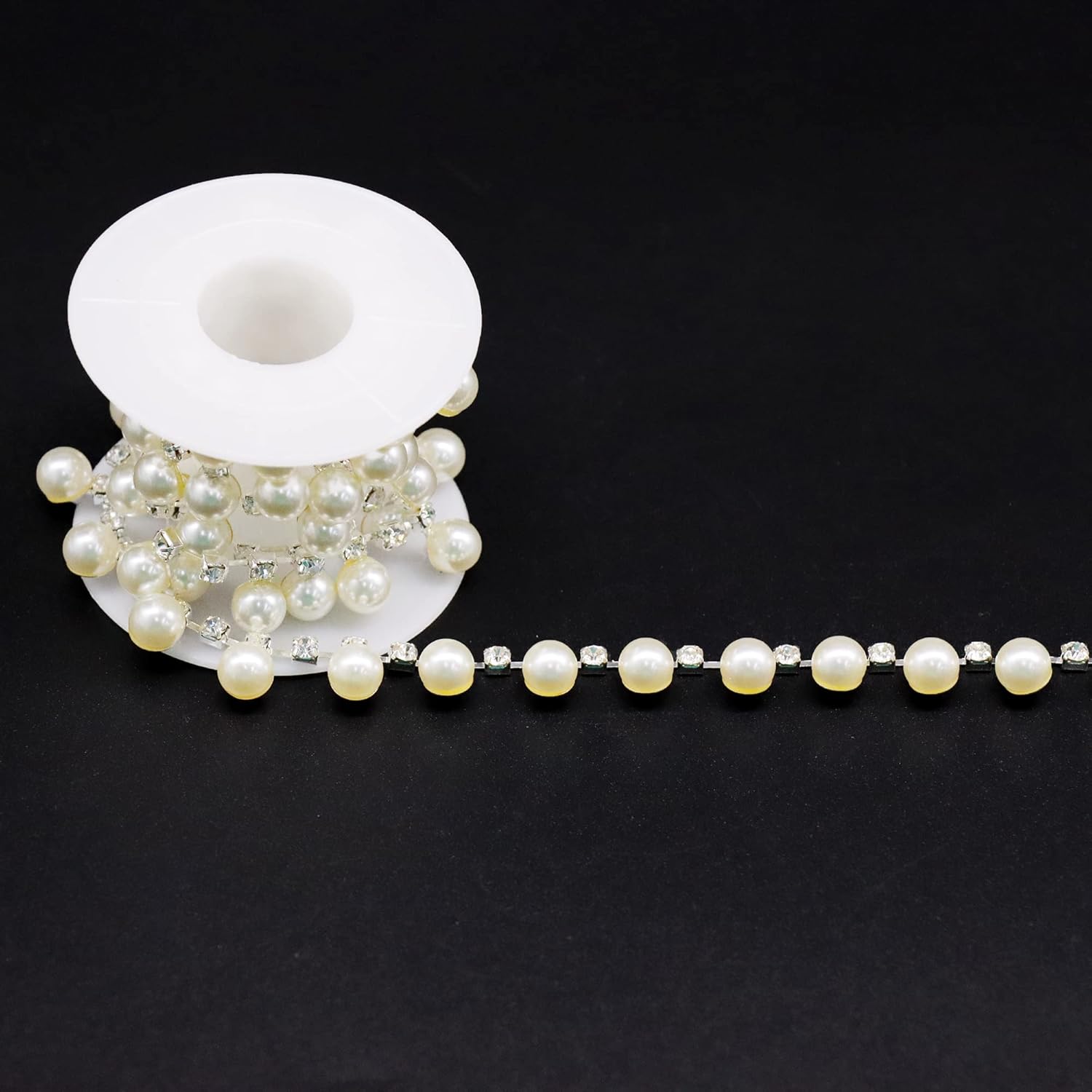 JEGOYER 1 Yard Pearl Rhinestone Tassel Trim, Elegant Crystal Close Chain Fringe Applique, Ideal for Sewing Crafts Wedding Party Christmas Clothing DIY Decoration : Arts, Crafts & Sewing