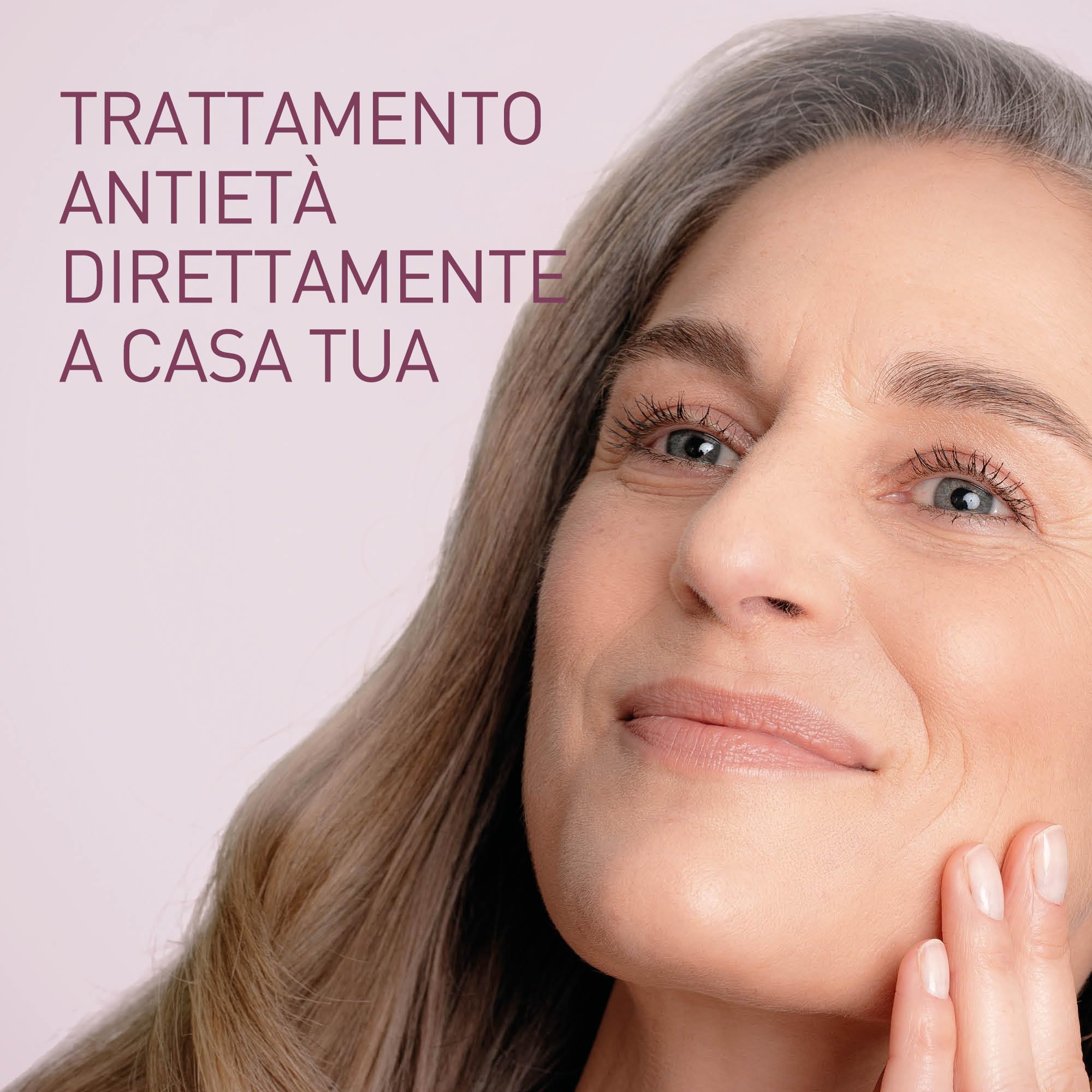 Panasonic EH-XR10 Dispositivo Viso Avanzato con Tecnologia a Radiofrequenza e Ultrasuoni, Design Ergonomico