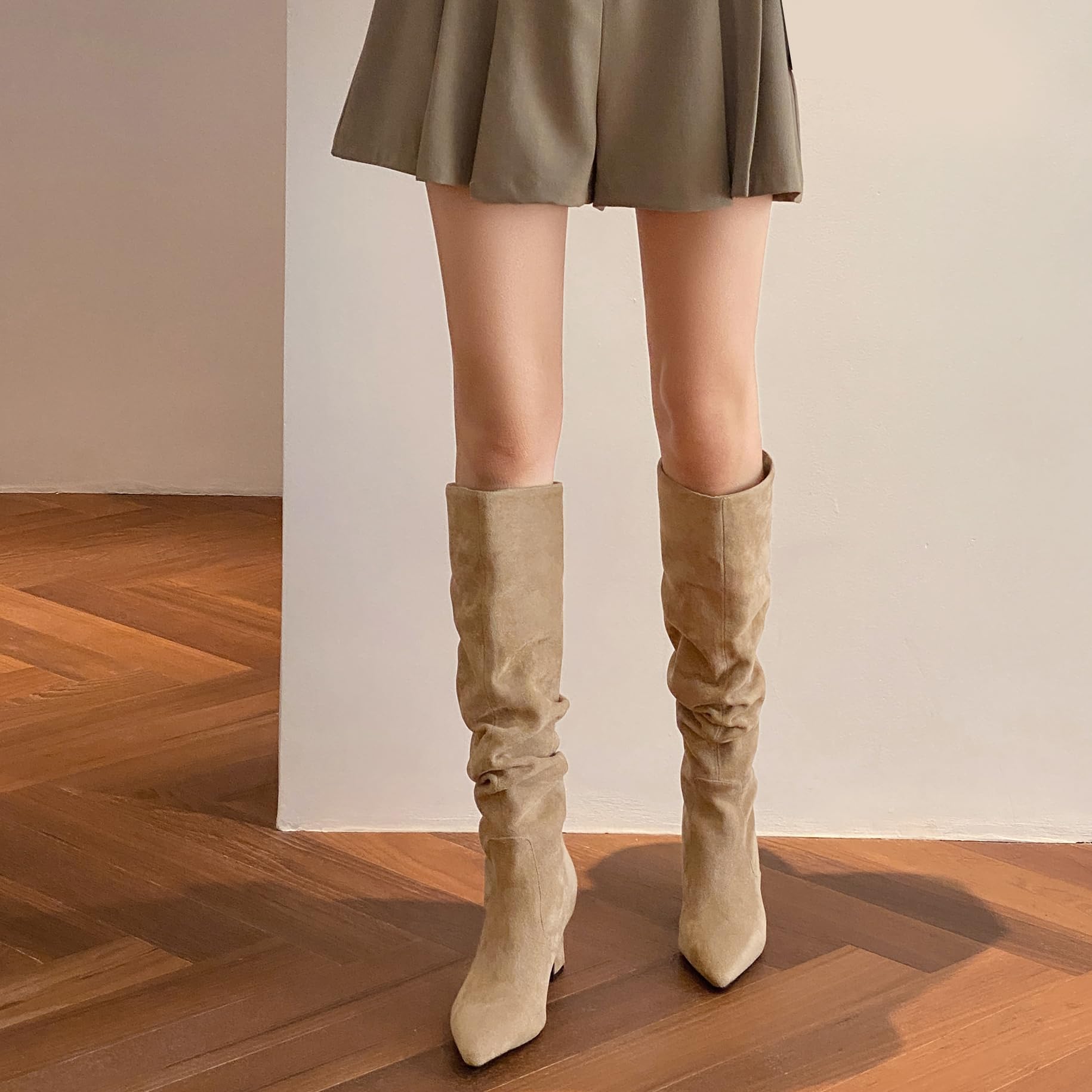 Damskie podkolanówki typu slip-on, szpiczaste kozaki
