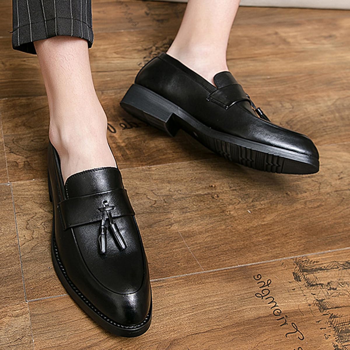 Zapatos de Vestir para Hombre, Mocasine sin Cordones Punta Puntiaguda, Estilo británico, con borlas y diseño Zapatos de Boda cómodos
