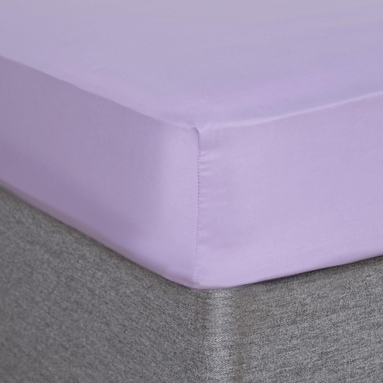 Brentfords Lilac Double Fitted Sheet Microfibre Double Bed Sheets Fitted Easy Care Ultra Soft Fade Resistant Double Bed Sheet Bedding Linen - Purple