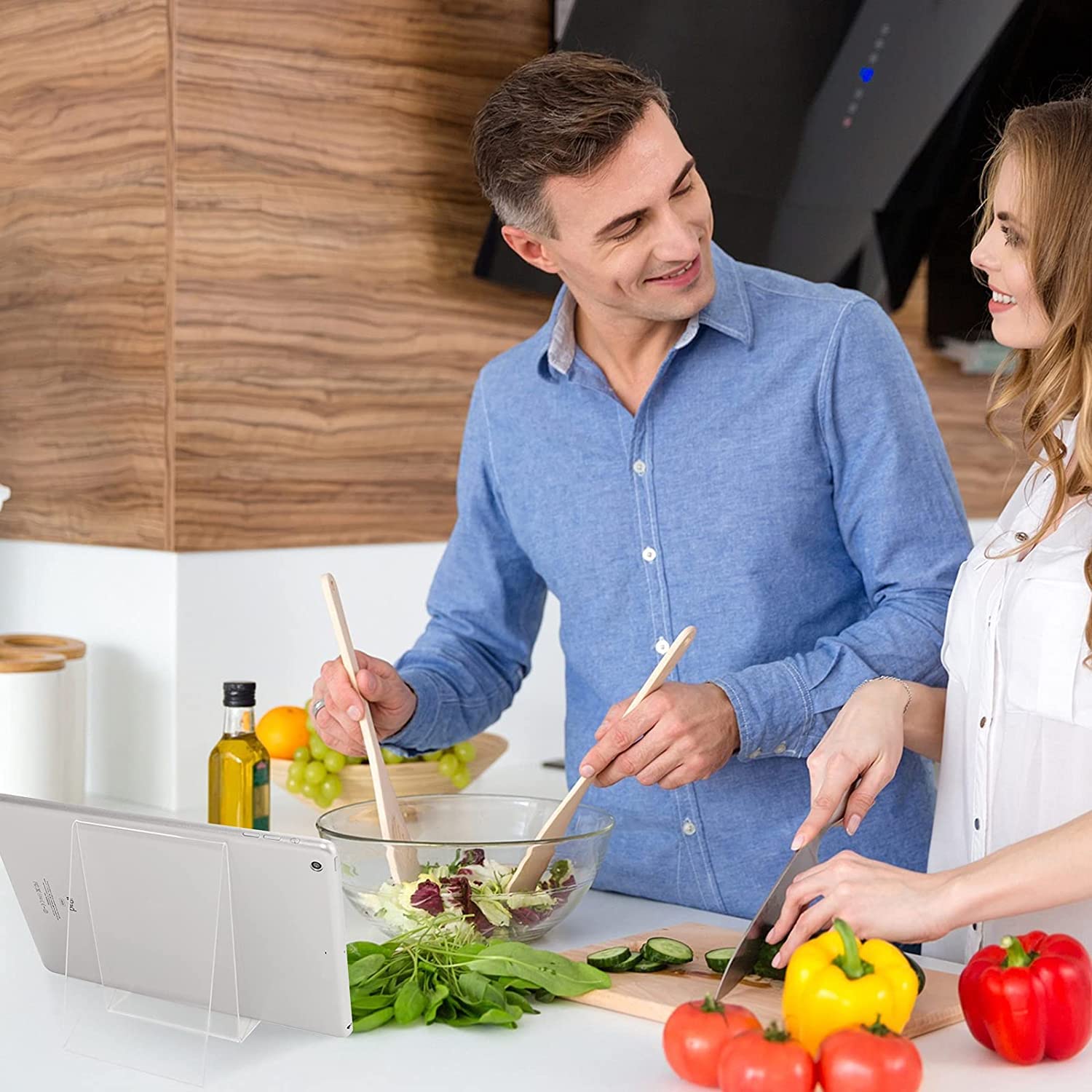 Fvqqio 12PACK Clear Acrylic Book Stand Display Holder Displaying Easel for Picture Albums, Books, Music Sheets, Notebooks, Artworks, etc.â€¦