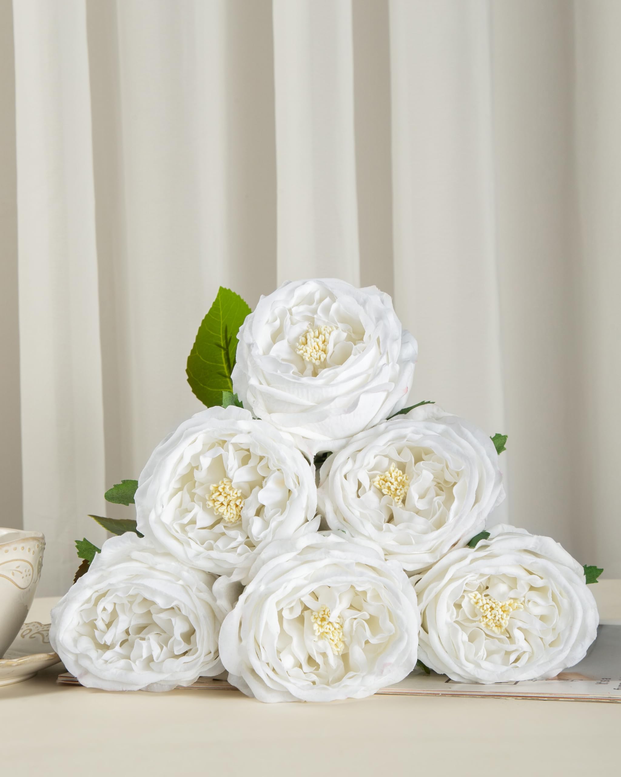 DuHouse 5Pcs Real Touch Silk Roses Fake White Roses with Stems Artificial Flowers for Arrangement Wedding Party Home Decoration - Image 4