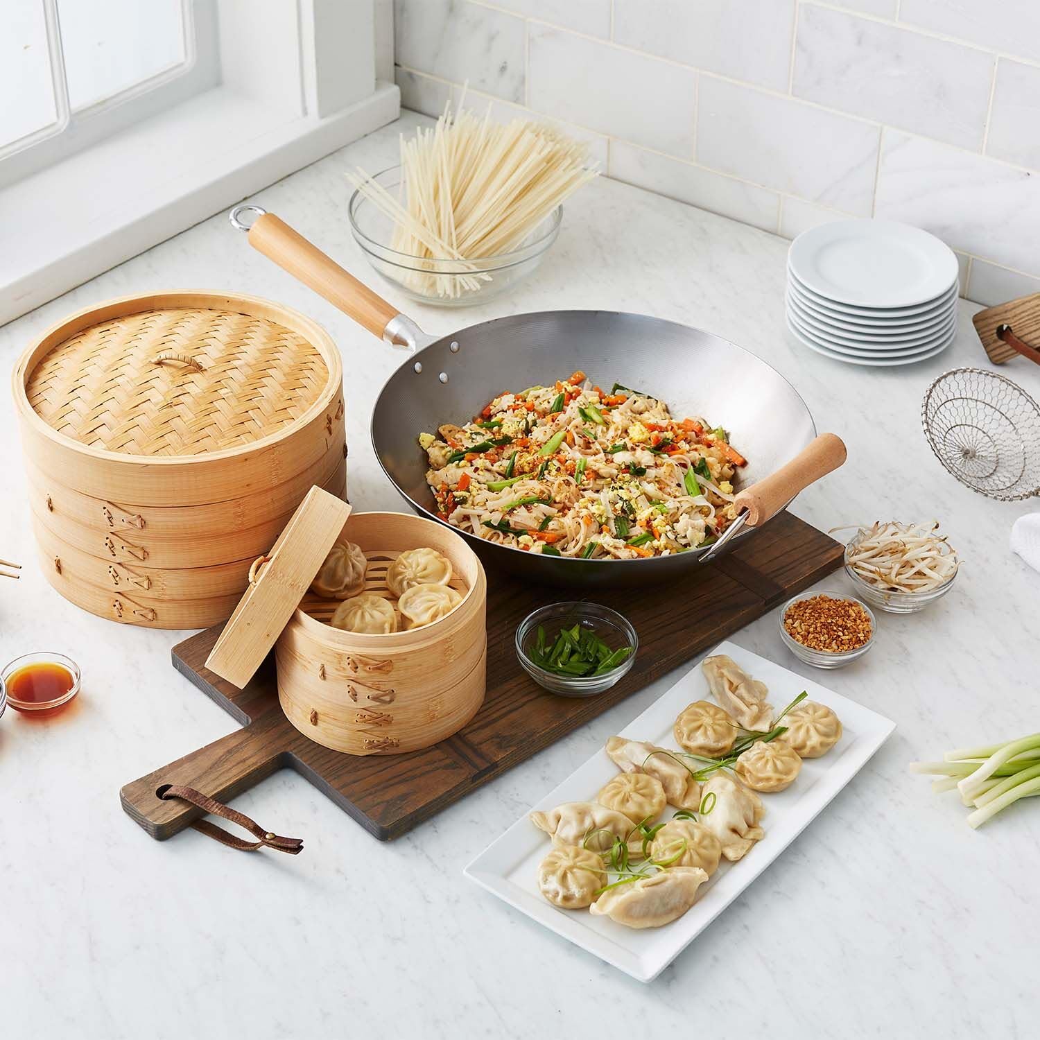 Amazon | Sur La Table カーボンスチール中華鍋 シルバー | Sur La