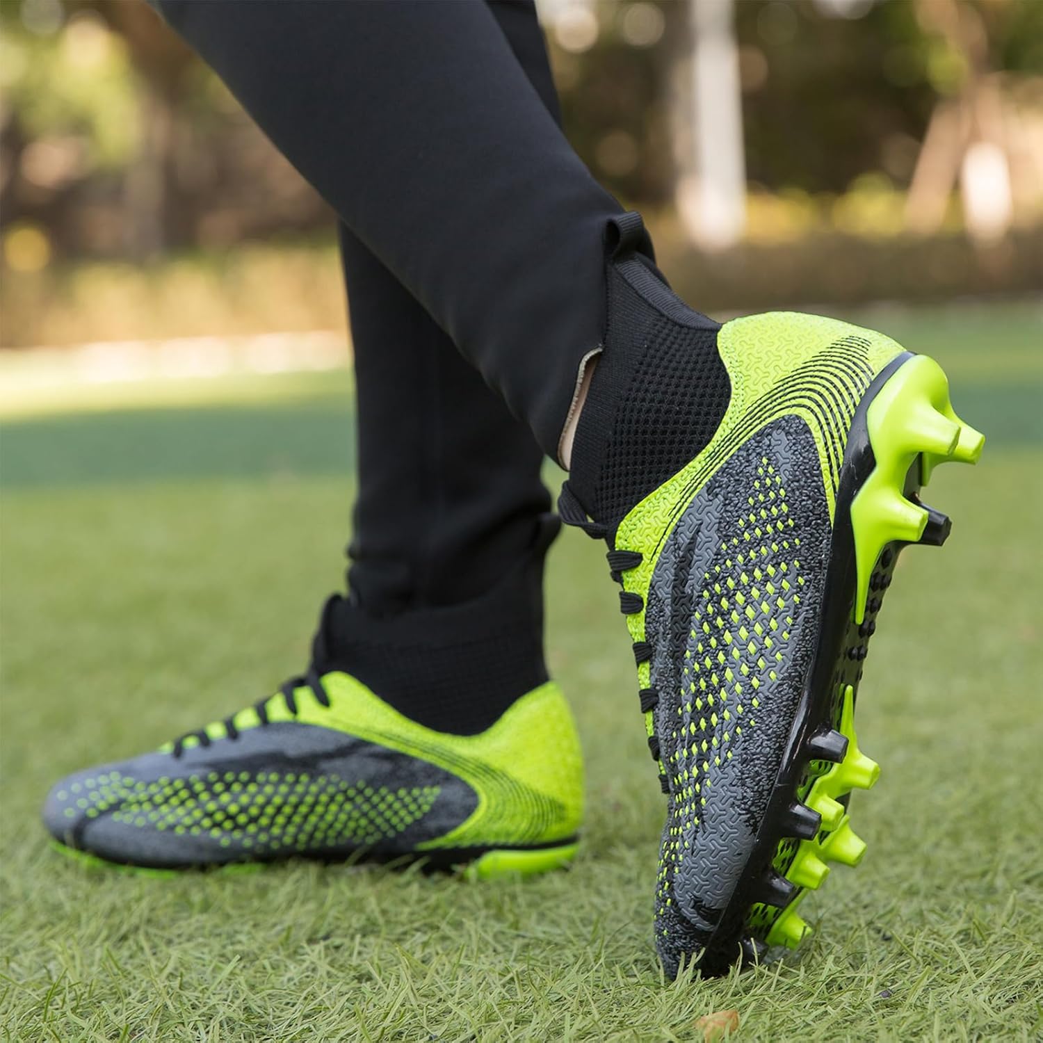 Kids Turf Soccer Shoes Boys Girls Youth Indoor Outdoor Soccer Cleats Football Shoes (Toddler/Little Kid/Big Kid)