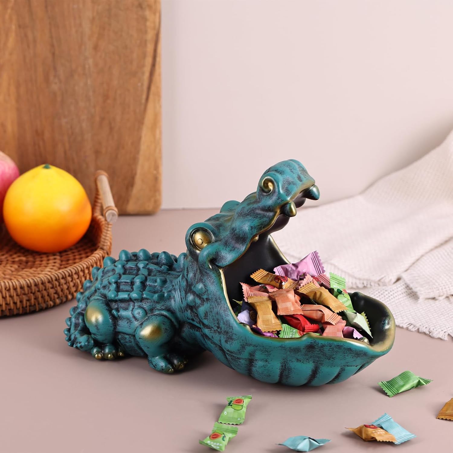 Fun Candy Dish,Alligator Candy for Animal Candy Dish,Unique Candy Bowl for Office,Hippo Decor and Alligator Decor-Key Bowl for Entryway Table,Lligator Statue Candy Accessories,Weird Art Box