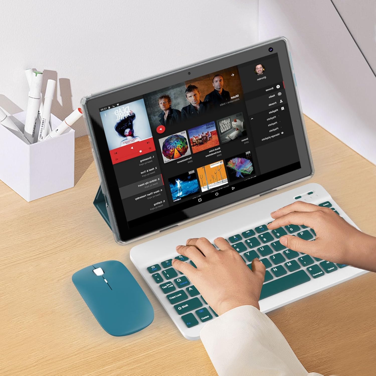 Android 15 Tablet 10 inch, 2 in 1 Tablet with Keyboard, 8GB RAM+32GB ROM Support 1TB Expandable Tablets PC, Quad-Core CPU, HD Screen, BT, WiFi, Long Battery Life Tablets with Case Mouse Stylus, Navy