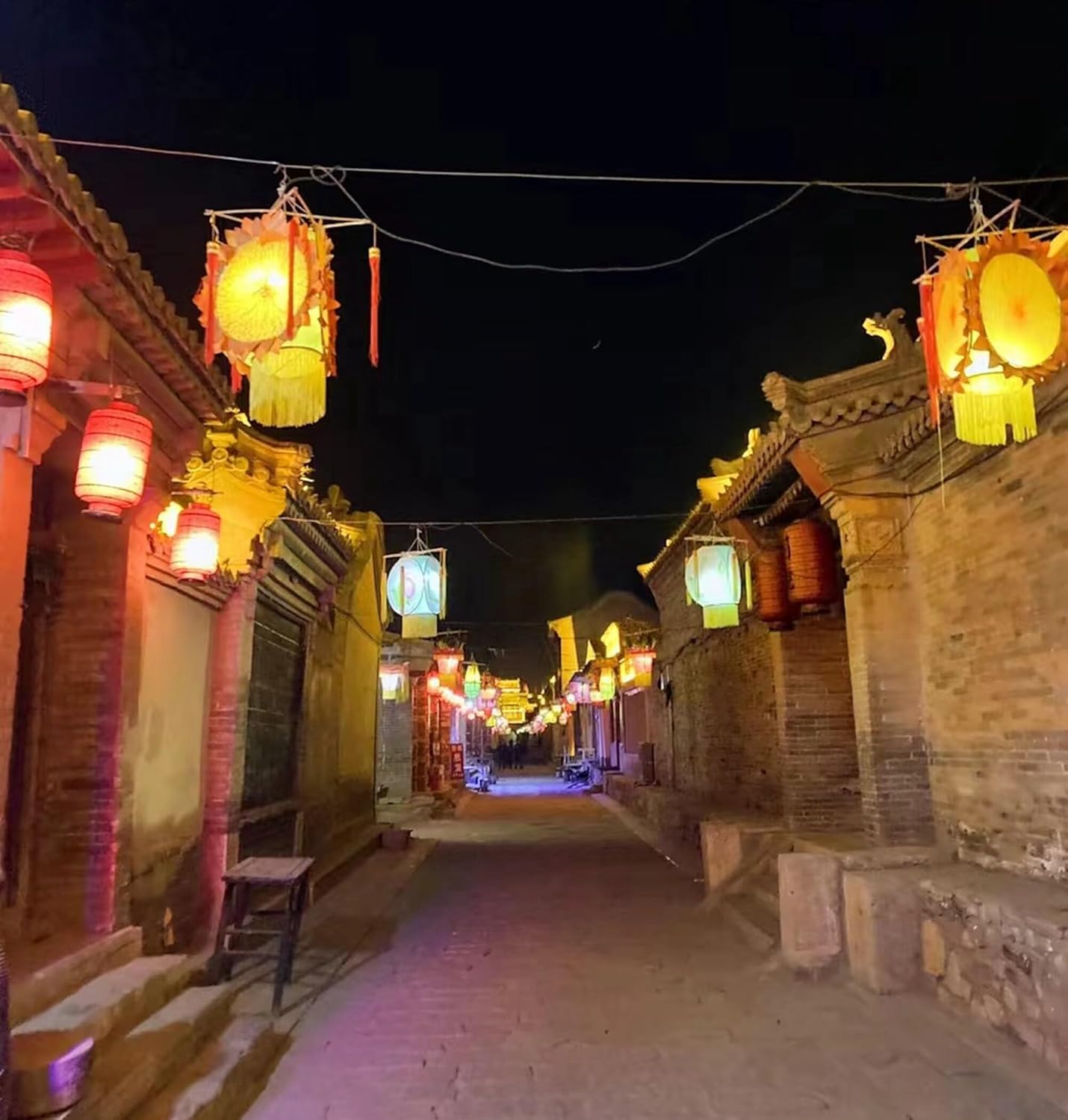 Palace lamp (18cm*40cm)