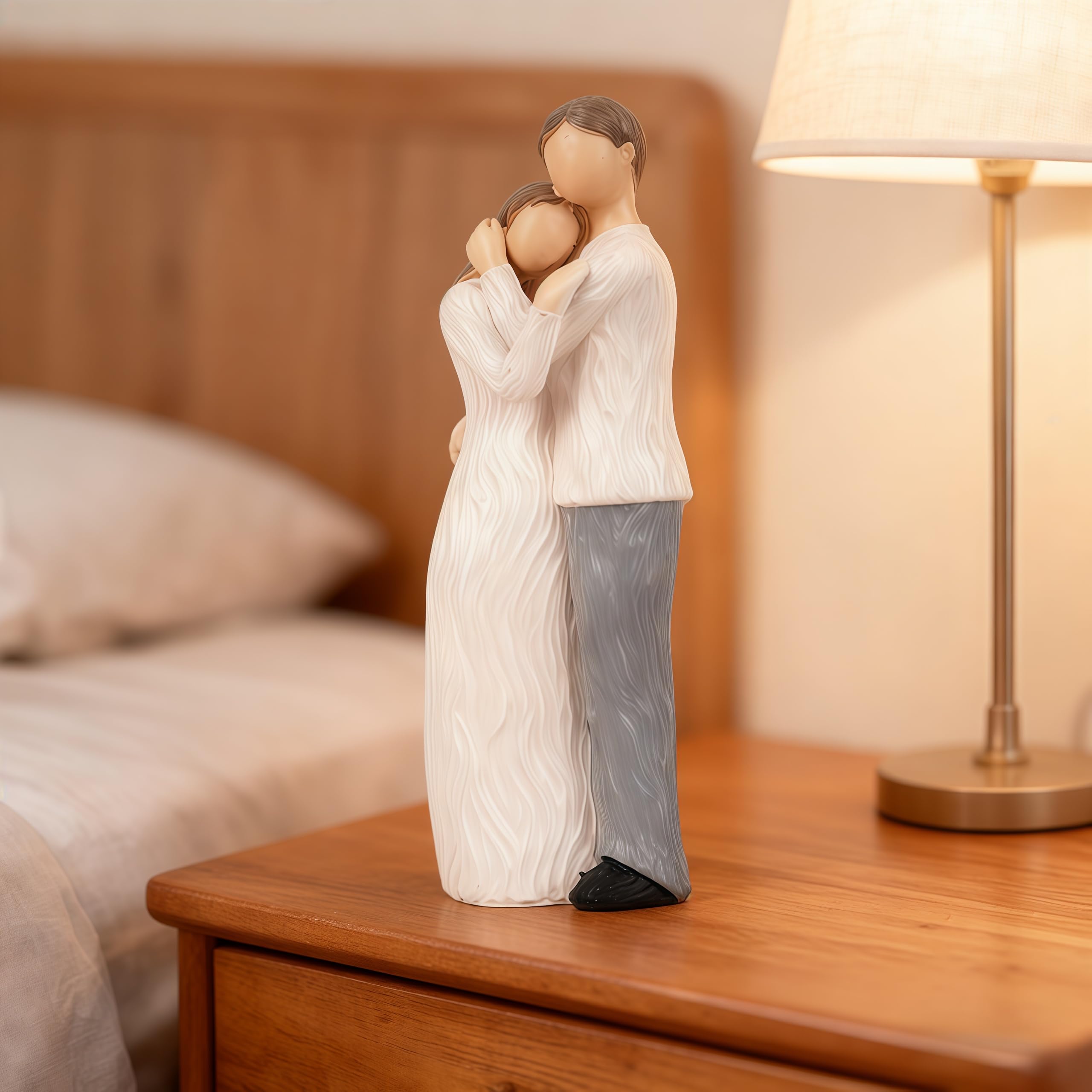 LOSTTYPE Romantic Embracing Couple Figurine, 17cm White Resin Sculpture, Elegant Home Desk Decor, Car Interior Ornament, Meaningful Anniversary Valentine's Engagement Gift, Couples Decor for Bedroom