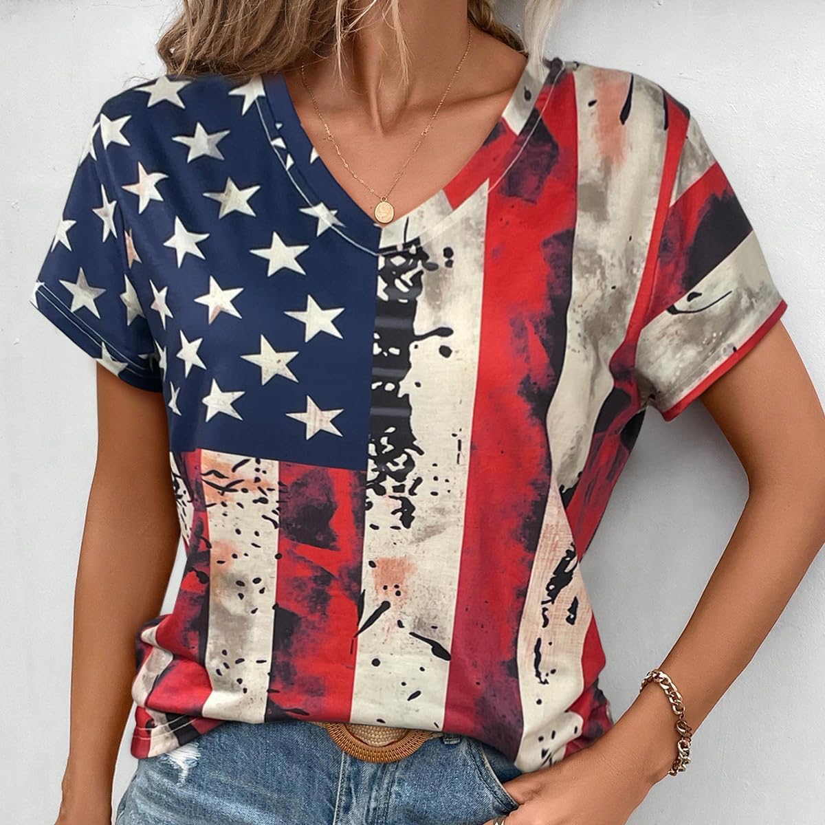 4th of July Shirts Women V Neck Patriotic T Shirt All Over American Flag Print USA Stars and Stripes Tees - Image 3