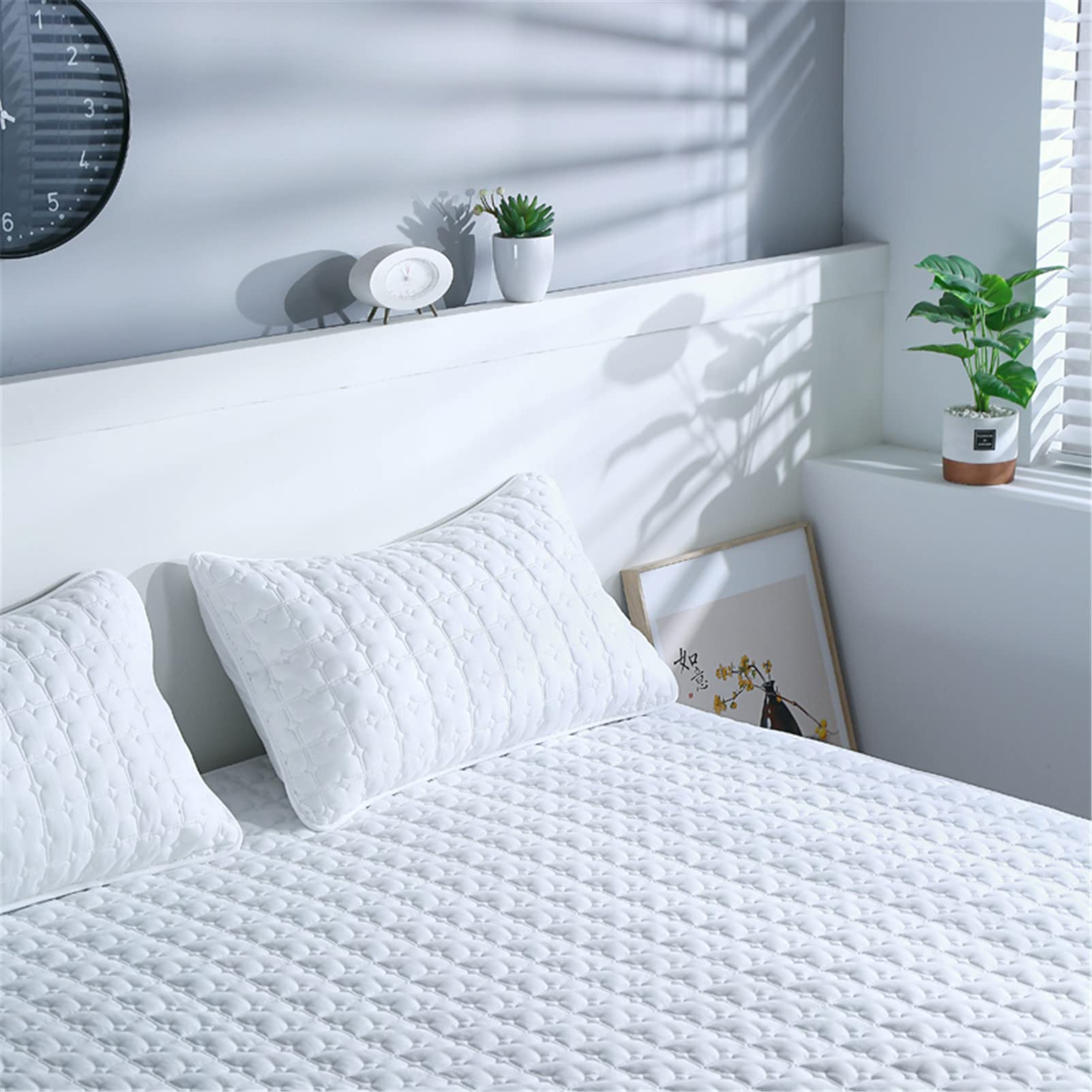 Protector Colchón, Protector de colchón Acolchado con Triple Relleno, Funda Colchon de Rizo Transpirable y Hipoalergénico, Antiácaros (Blanco,Thin 200x220cm)