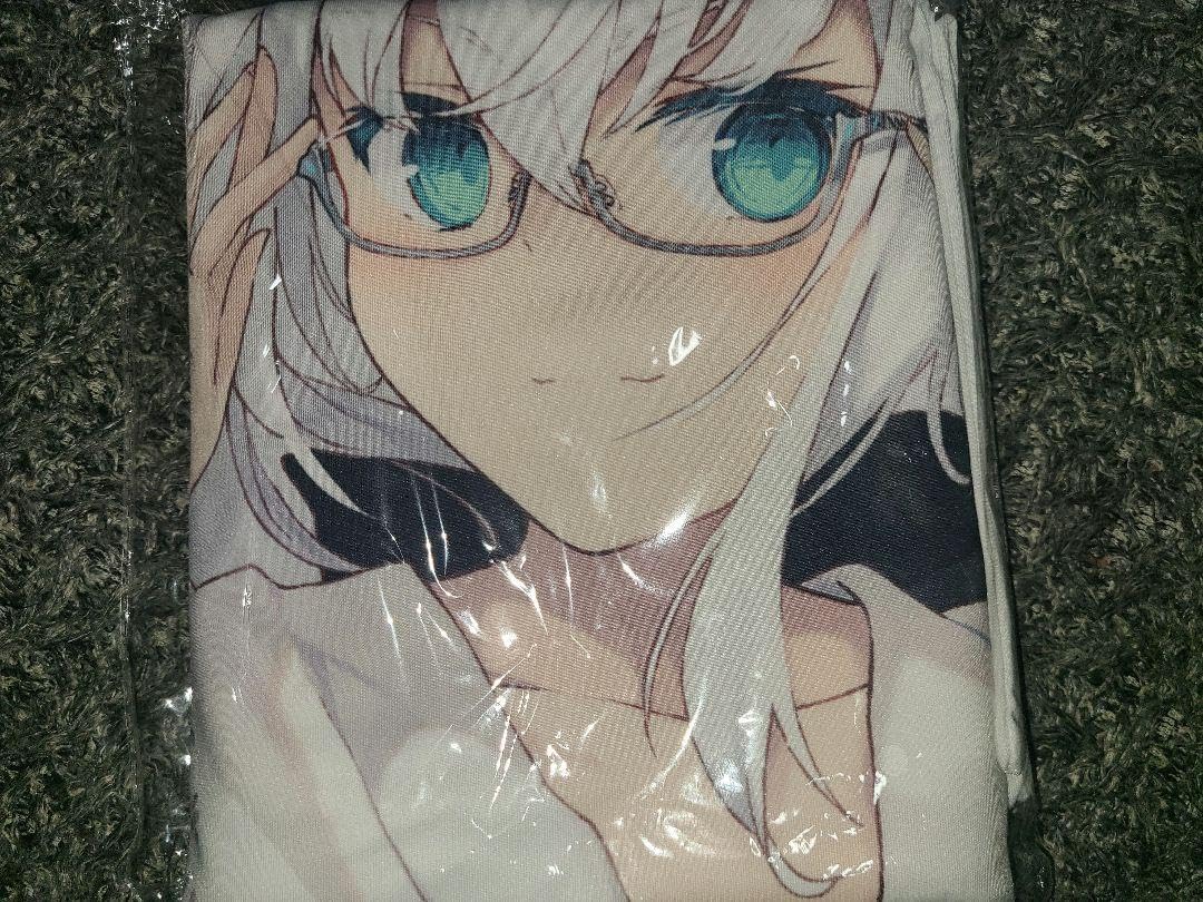 Amazon | 執事眼鏡コラボ 白上フブキ 抱き枕カバー | アイドル・芸能人  