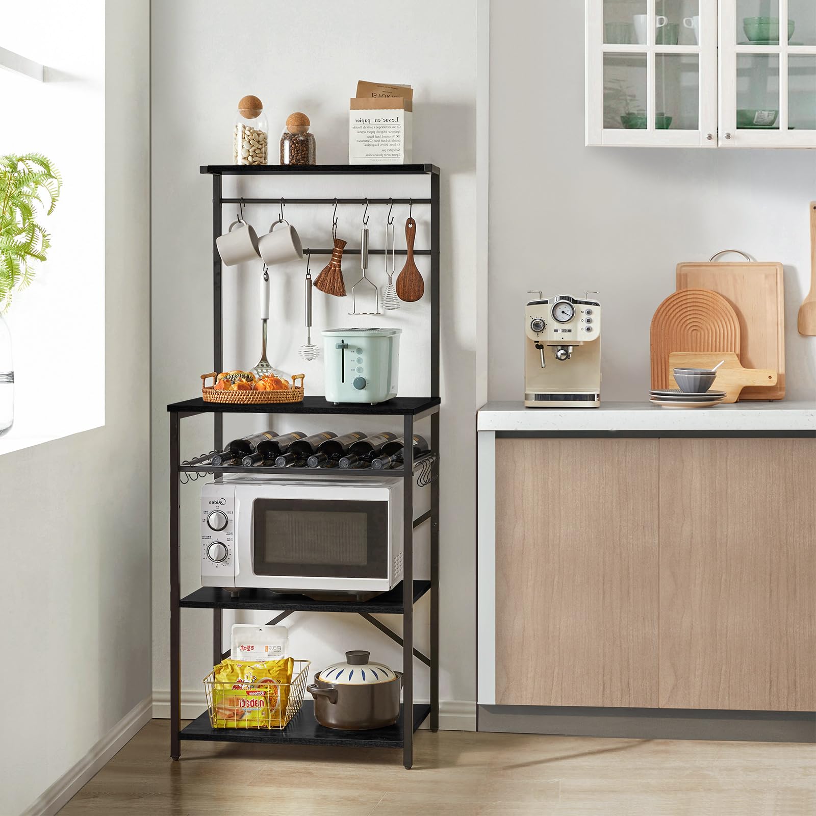 YMYNY Étagère de Cuisine, Meuble de Rangement à 4 Niveaux, Support de Micro-Ondes avec Crochets en S,Etagères de Stockage, Cadre en Métal, Style Industriel, 59 x 40 x 143 CM, Noir HBR001B