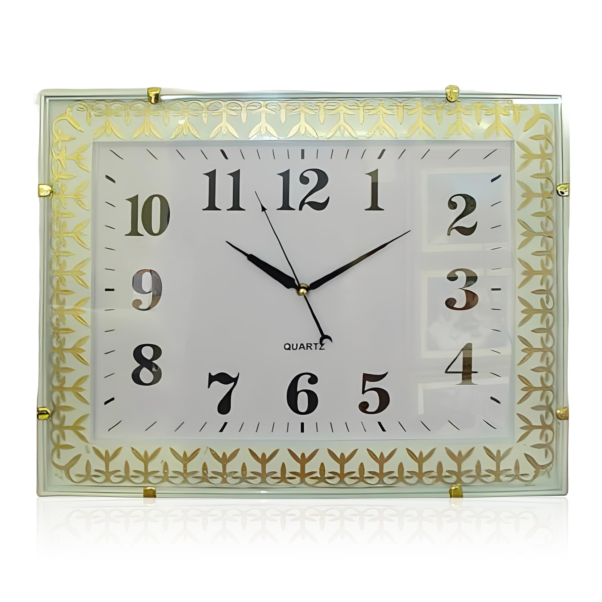 Horloge murale rectangulaire élégante Ice Armor en métal doré et blanc chic