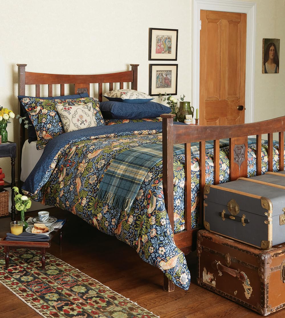 Morris & Co Strawberry Thief Duvet Cover Set Indigo