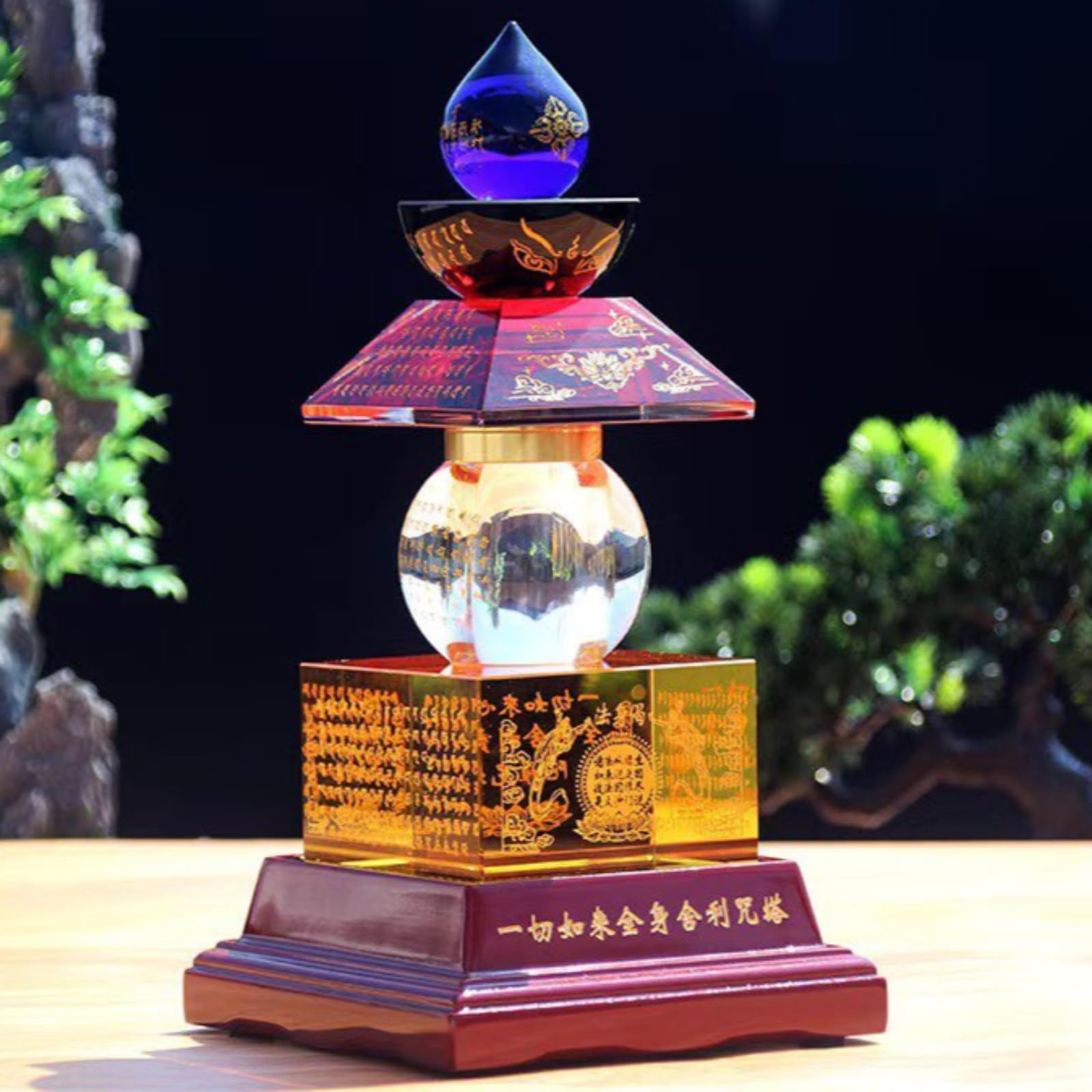 Talisman tantrique en cristal de Thaïlande : éveillez la paix avec cette pagode de Bouddha