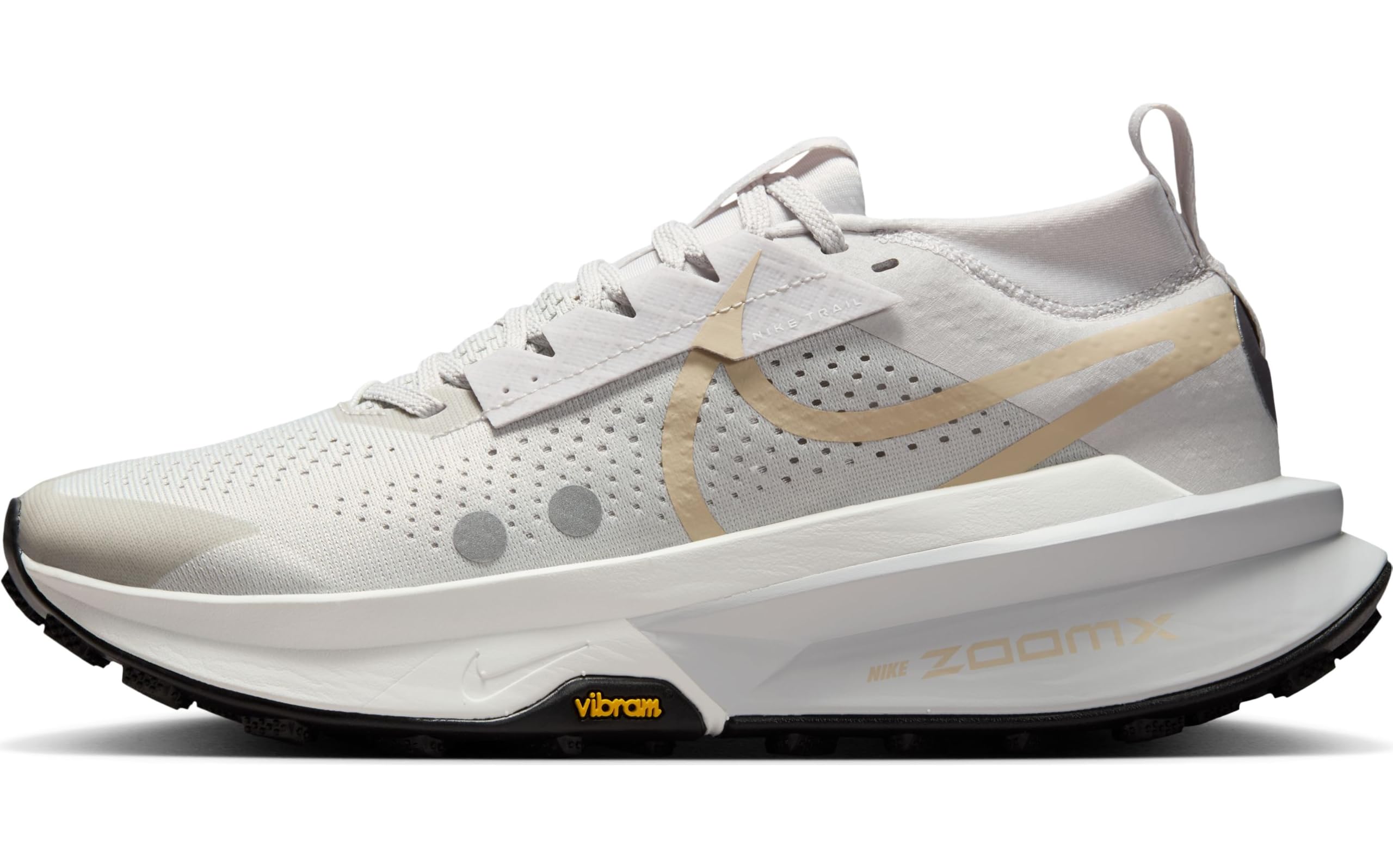 Nike Women's Zegama Trail 2 Running Shoes Grey Size 7 (41)