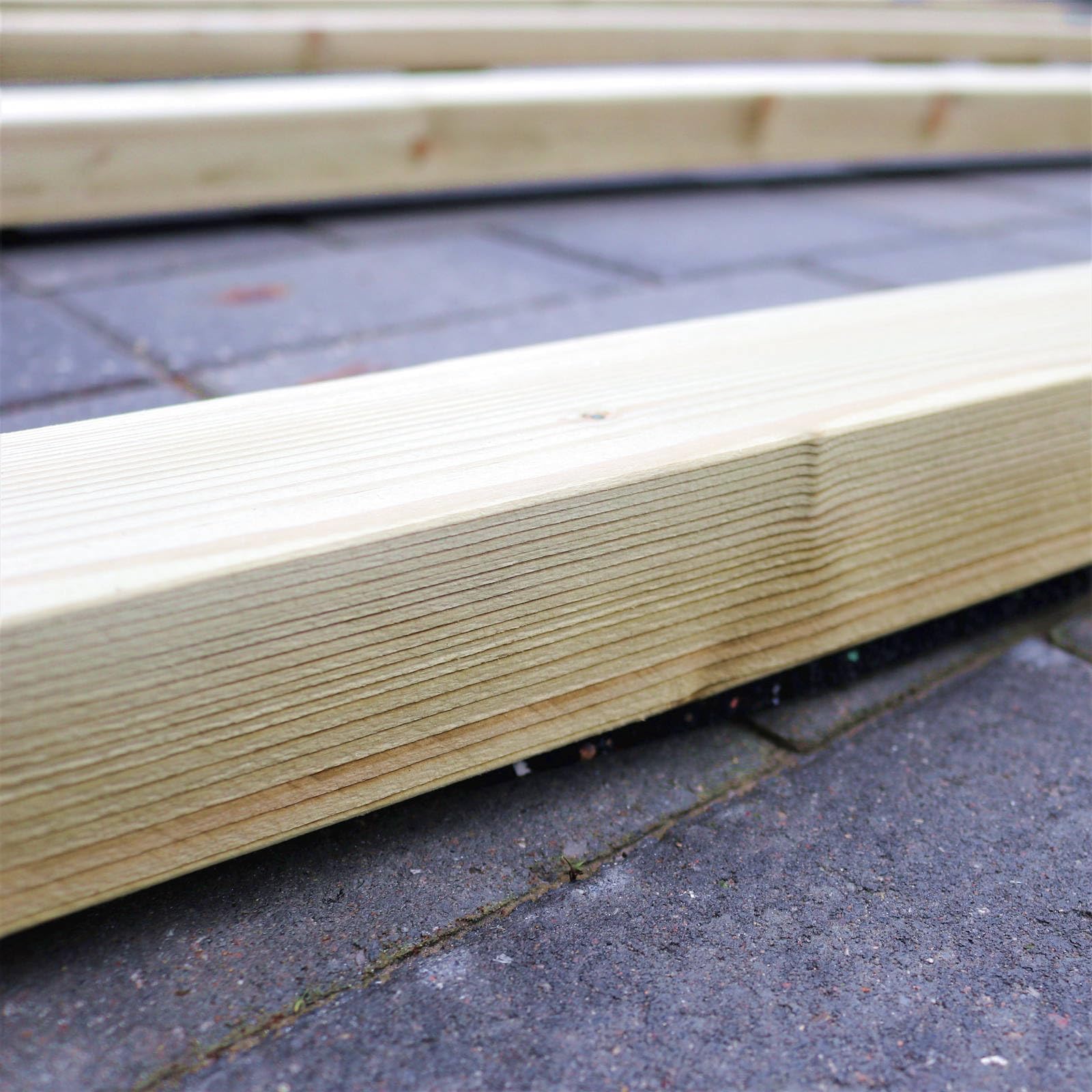 Alpholz 3 m 28 mm Holzfußboden für Gartenhäuser & Gerätehäuser | Universal Fußboden Imprägniert