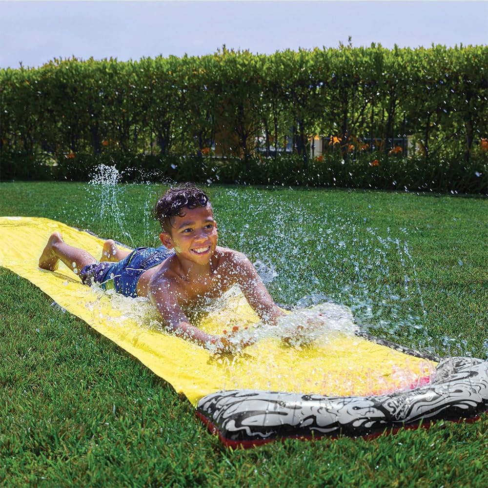 18ft/550cm Wasserrutsche Garten für Kinder, Rasen Wasserrutschen mit Bodyboards, Wasserrutschmatte mit Eingebautem Sprinkler, Rasen Wasserrutschmatte für Sommer Garten Pool Outdoor