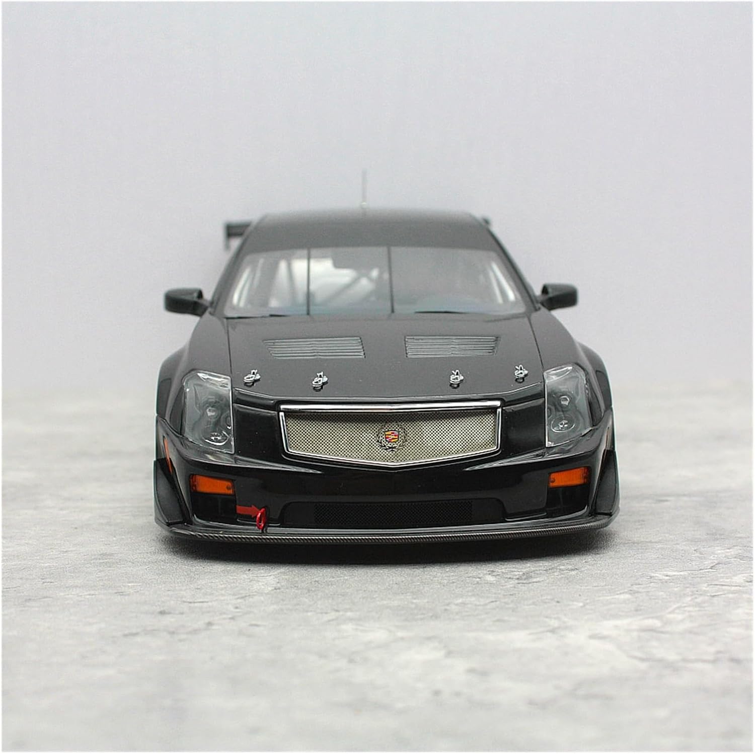 クラシックカーキット 1/43 公共交通機関用カーモデル ZIS-16 大人の