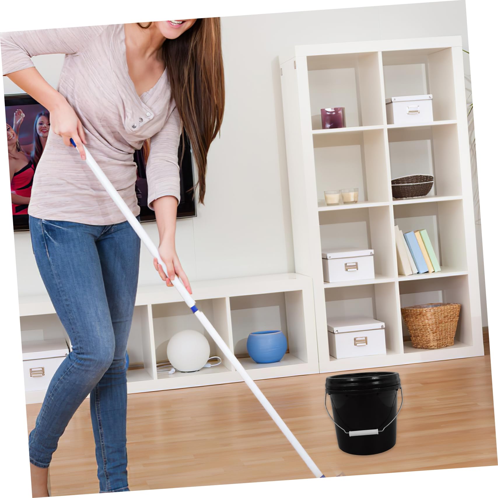 Gogogmee Plastic Sealed Barrels Empty Buckets Small Water Buckets with Lids for Home Garden Use