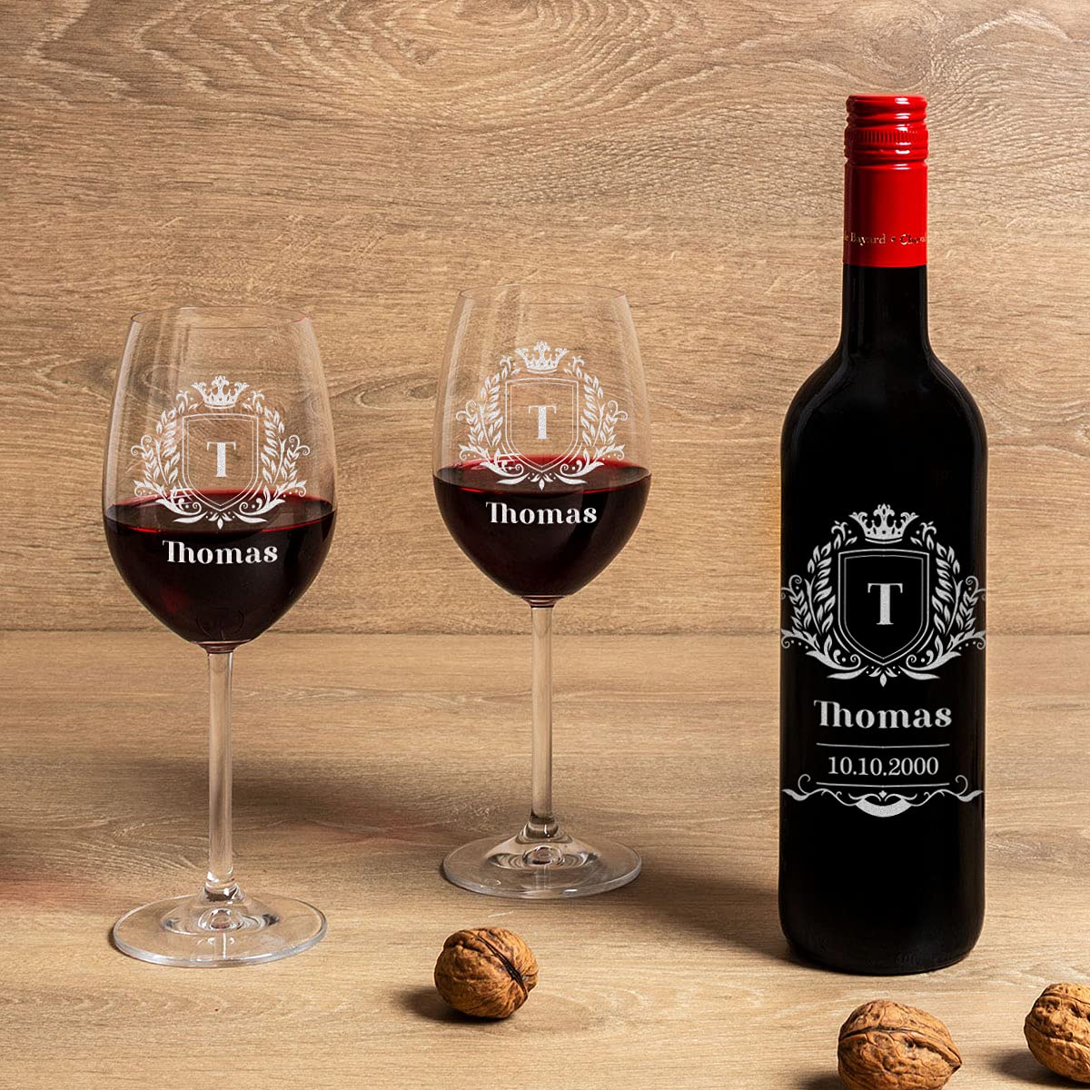Wein Geschenkset 4-TLG | Gravierte 700 ml Weinflasche mit Holzkiste und 2 Weingläser | personalisiertes Geschenk | Jubiläum | Motiv Wappen