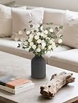 BLOSMON Faux fleurs en vase pour pièces centrales: Vase en métal avec 12 Tiges de fleurs artificielles kiku Eucalyptuses Home Table Decor - White Faux Pom Poms Arrangements floraux pour le salon