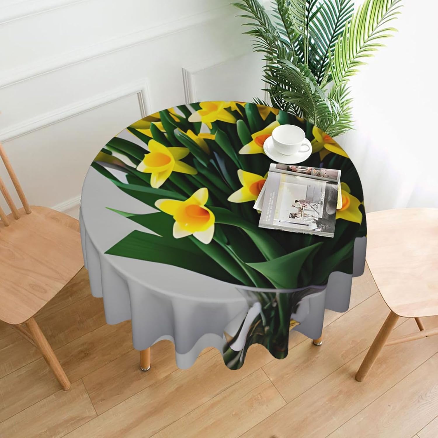 Bouquet of Daffodils Print Wrinkle Free Dining Table Cover for Birthday Party Farmhouse Tablecloths Up to 60 x 60 Inches