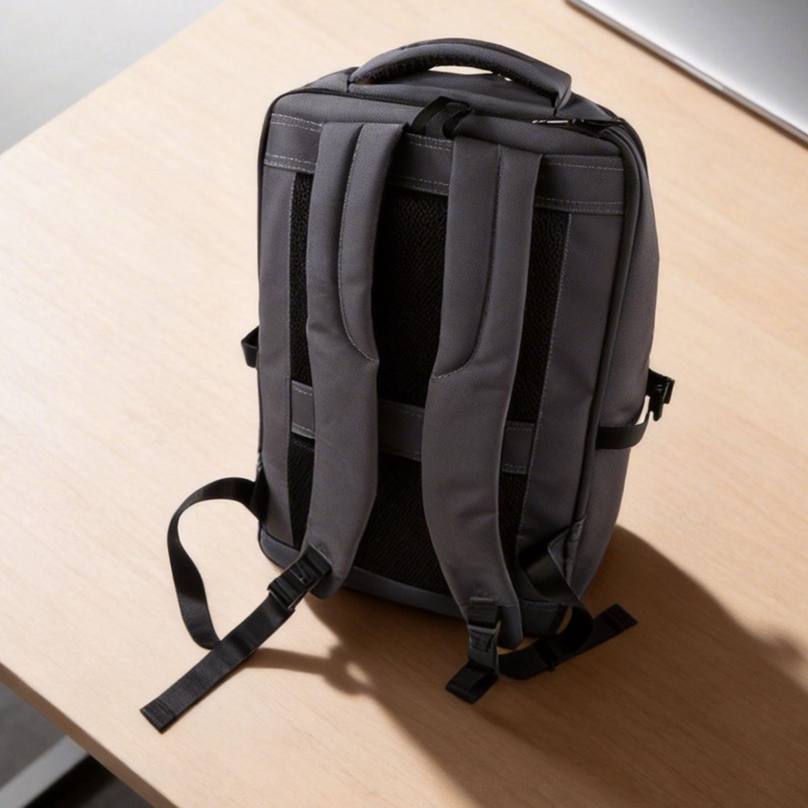Zaino di ricarica solare con 30 W per due pannelli, zaino leggero in tessuto Oxford da 35 l, per escursionismo, campeggio, viaggi, impermeabile, grigio scuro