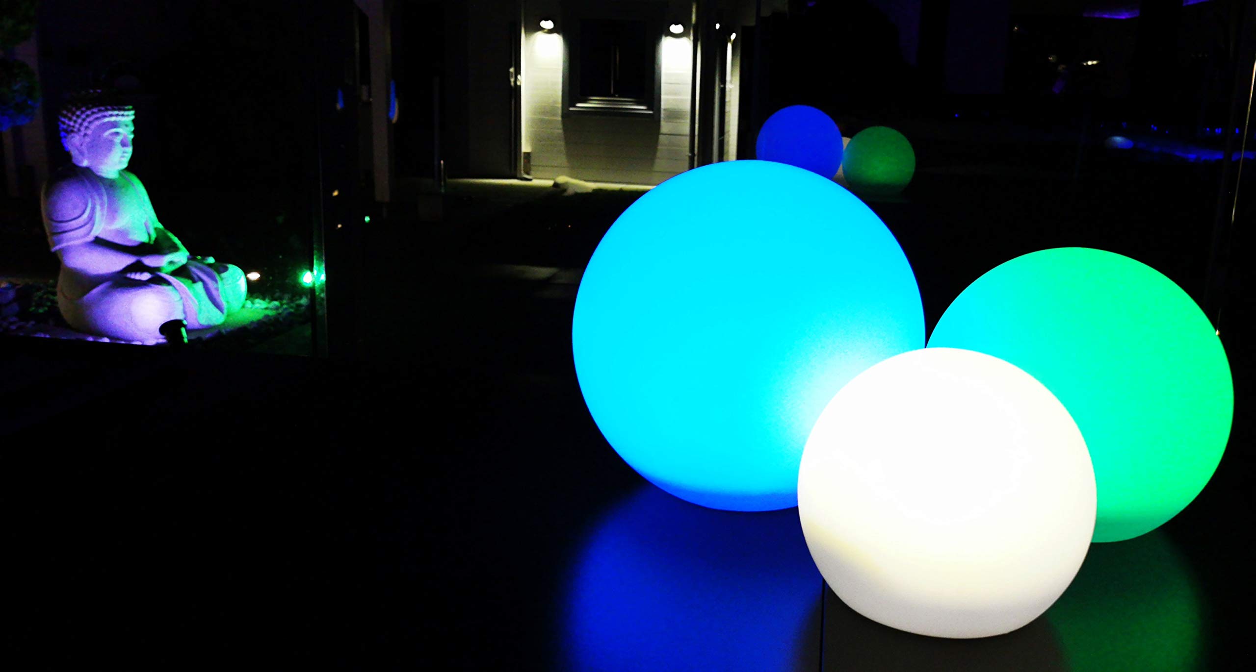 Trango 3er Set SO-00122 IP44 LED-Solarleuchte in 20-25-25cm Durchmesser Weiß matt mit 3000K warmweiß LED & RGB Farbwechsel LED *SNOWY* Solarkugel Leuchtkugel, Außenleuchte, Kugellampe, Gartenleuchte