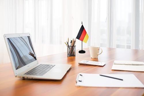 Miniatura 156 de Juego de banderas de escritorio japonesas de lujo, pequeñas banderas de escritorio japonesas en miniatura con poste sólido, base negra y tapa