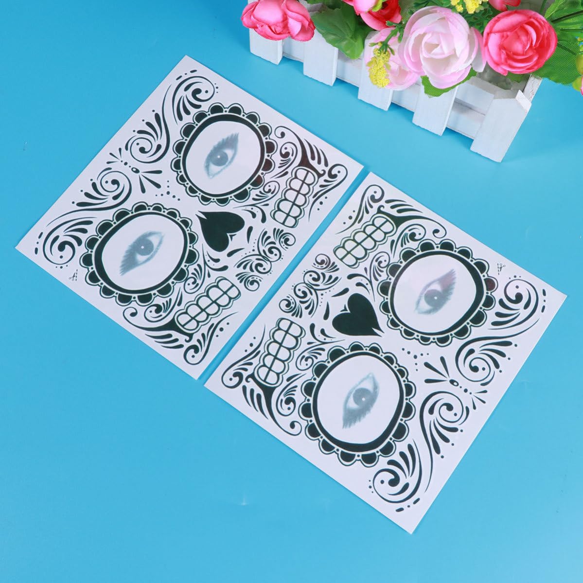 2 Pezzi Tatuaggi Temporanei Impermeabili per Halloween Tatuaggio Faccia Scheletro Nero in Carta Sicuro per Feste e Party Design T-007