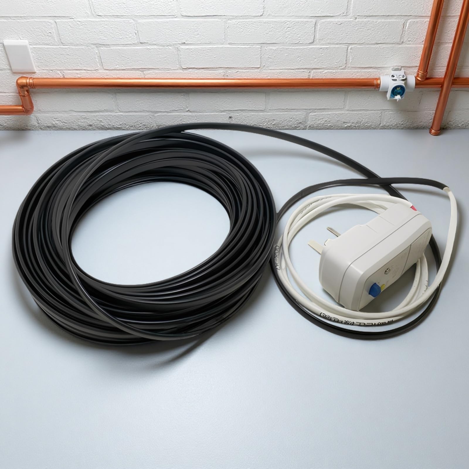 Cable de calor de tubería autorregulable, núcleo de cobre, carcasa ignífuga, diseño antifugas, cable anticongelante para tubería de agua del hogar, drenaje, protección contra congelación de caravanas