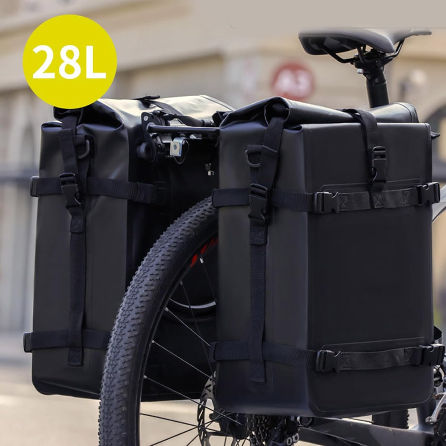Waterproofed Insulated Handlebars Bag with Quickly Release Mounting for Compacts Storage and Reflective Reflective Cycling Handlebars Bag