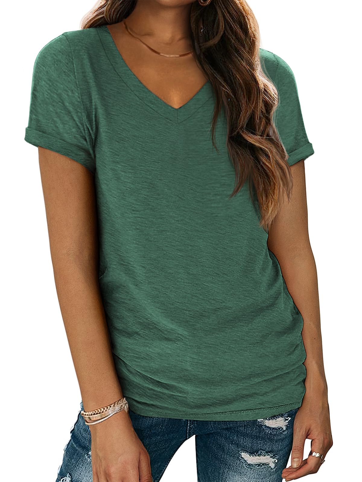 ATHMILET Shirts Short Sleeve V Neck Tees for Women Fashion Tops Trendy Lightweight Casual Summer Outfits Clothes 2025 Beach