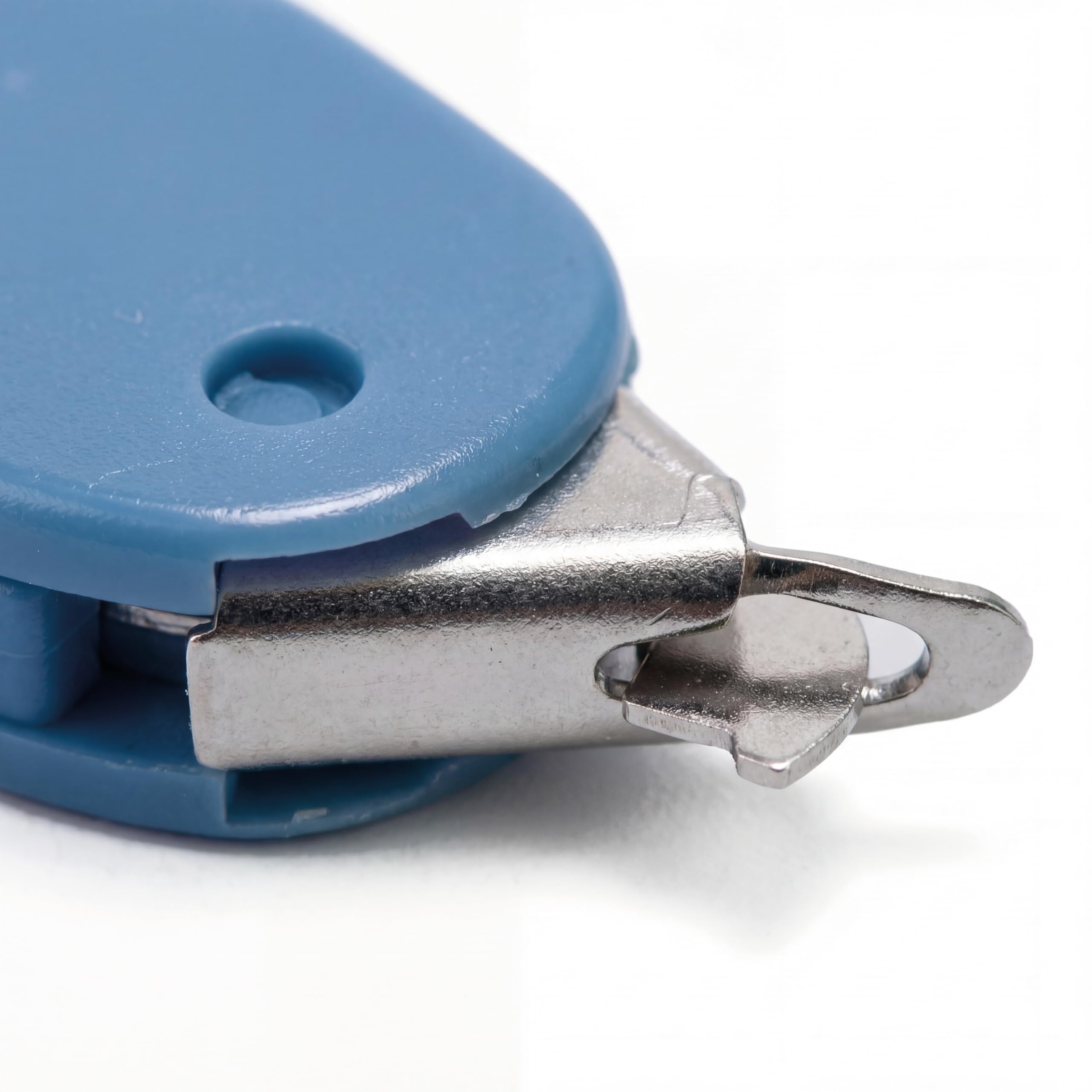 KMINA Ôte Agrafe (20 Unités) Bleu Stérile Jetable avec Ouverture Facile Design Ergonomique Acier Inoxydable et ABS Sans Latex Emballage Individuel 97 x 5,4 mm