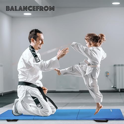 Vista 52 de Signature Fitness - Alfombrilla de ejercicio plegable de tres pliegues con asas de transporte para MMA, gimnasia y suelo protector de gimnasio