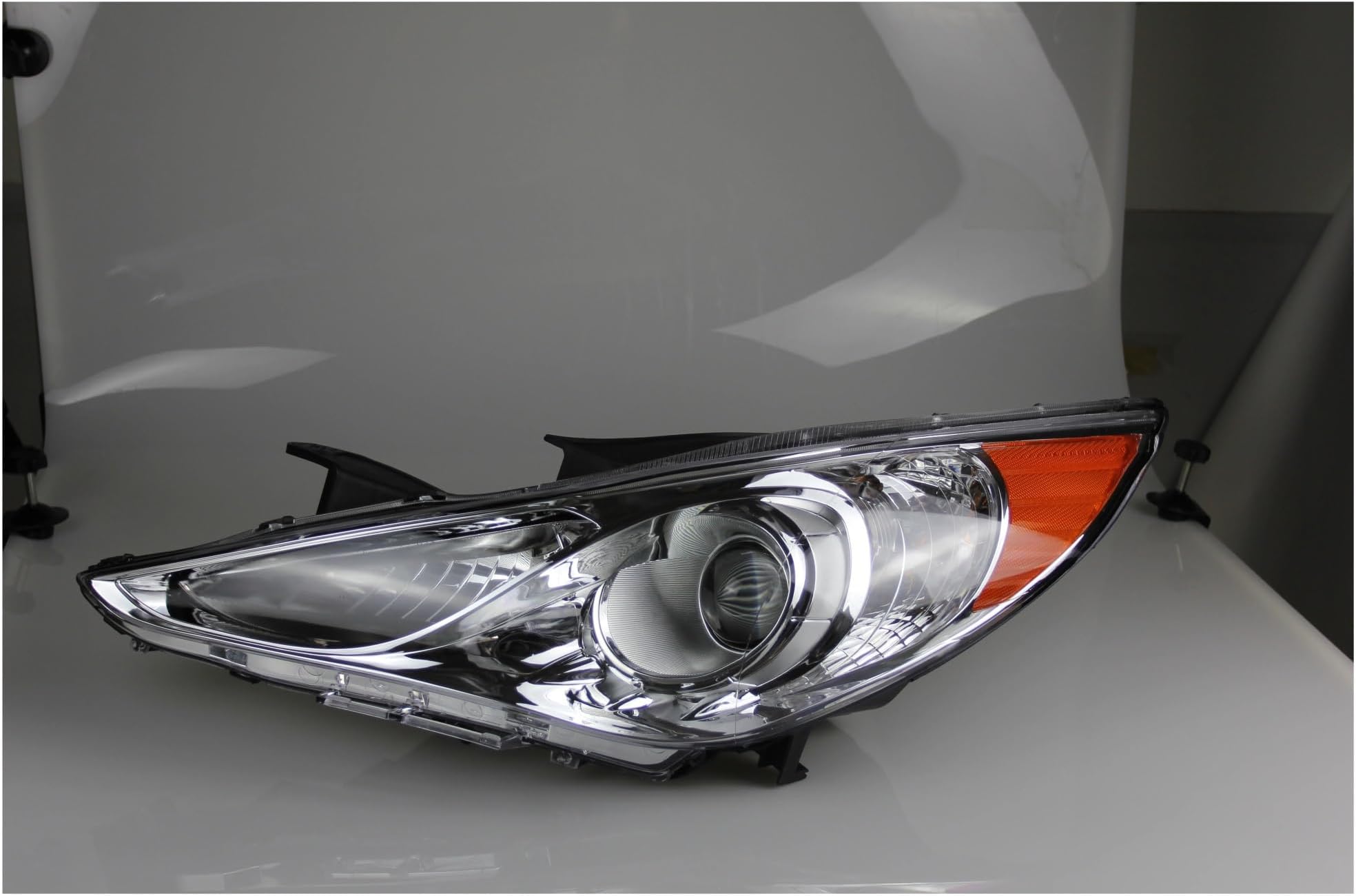 Car Headlight Assembly For Hyundai For Sonata 2011-2014 Headlight Lamps DRL Car Head Light Dynamic Turn Signl LED Lens Without Bulb(Chrome Amber Corner)