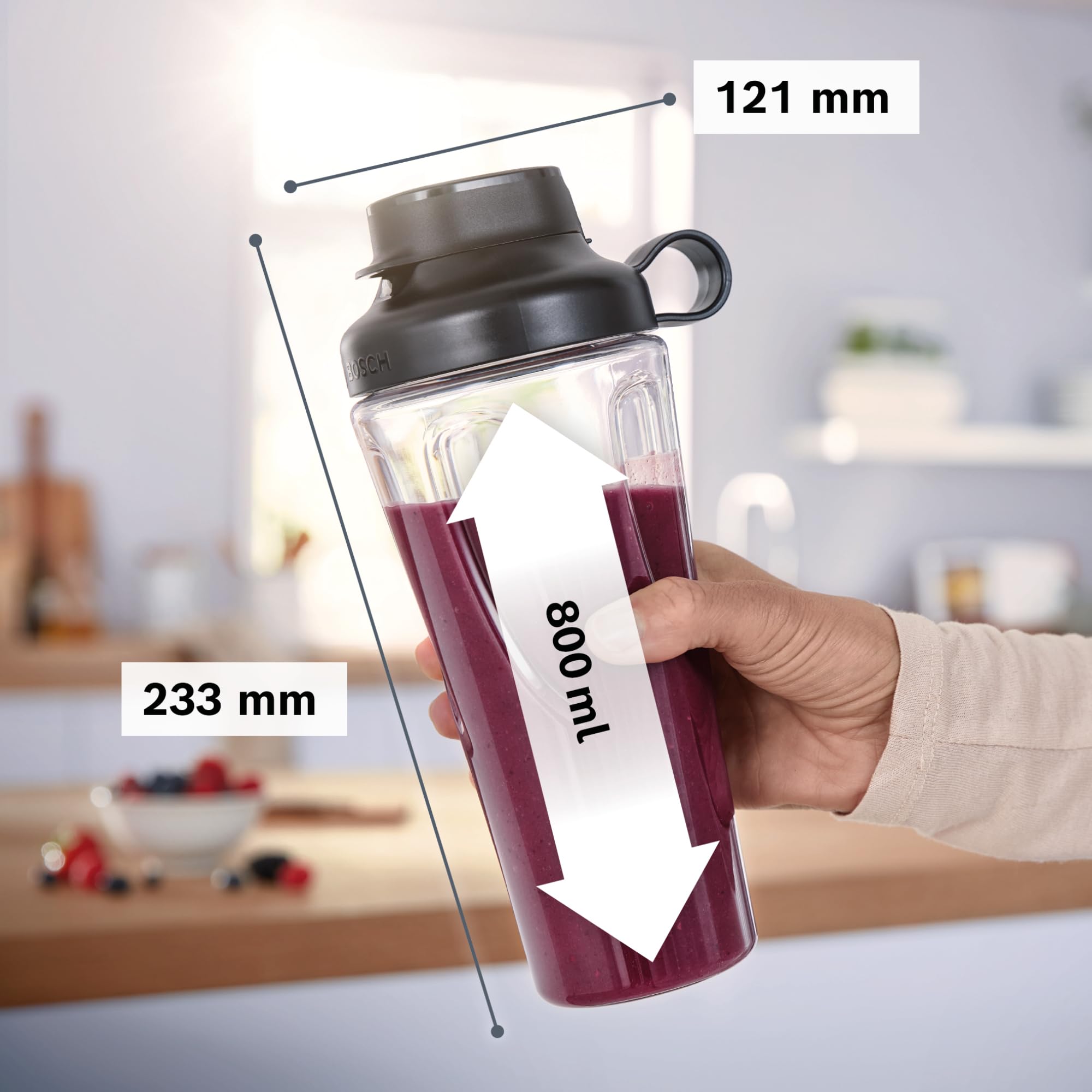 Bosch Zubehör Set MMZBTK1B aus ToGo-Flasche und Messer, für Küchenmaschine OptiMUM/Serie 6 / Serie 8, Standmixer VitaPower Serie 4 / Serie 2, 600 ml, bruchsicher, mit Deckel, spülmaschinenfest