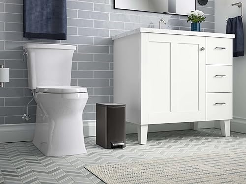 Vista 56 de Kohler 20956-ST - Escalón de cocina de reciclaje manos libres de 11 galones, cubo de basura con pedal de pie, tapa de cierre silencioso, acero Acero